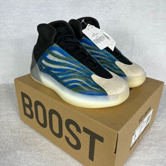 Yeezy QNTM GZ8871 Basketball Size